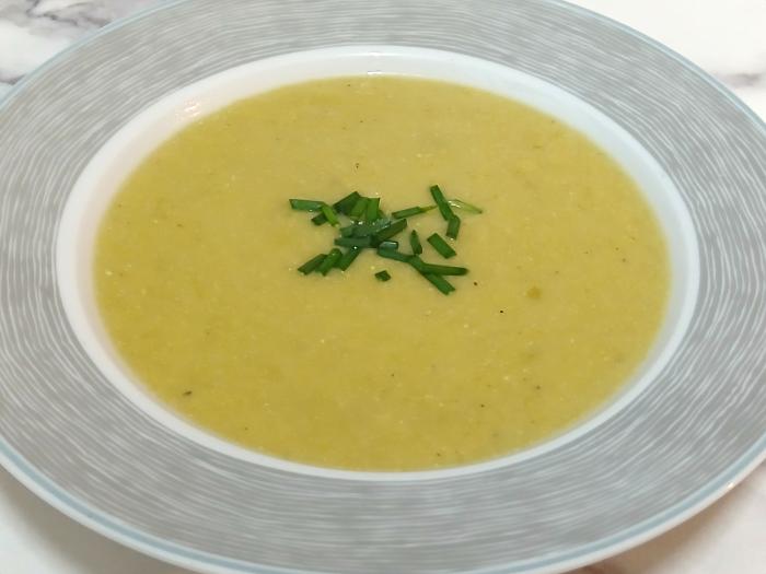 Brdská krémová polévka z pečeného pórku – Snadné recept z Česko kuchyně, hotový za 30 - 45 minut